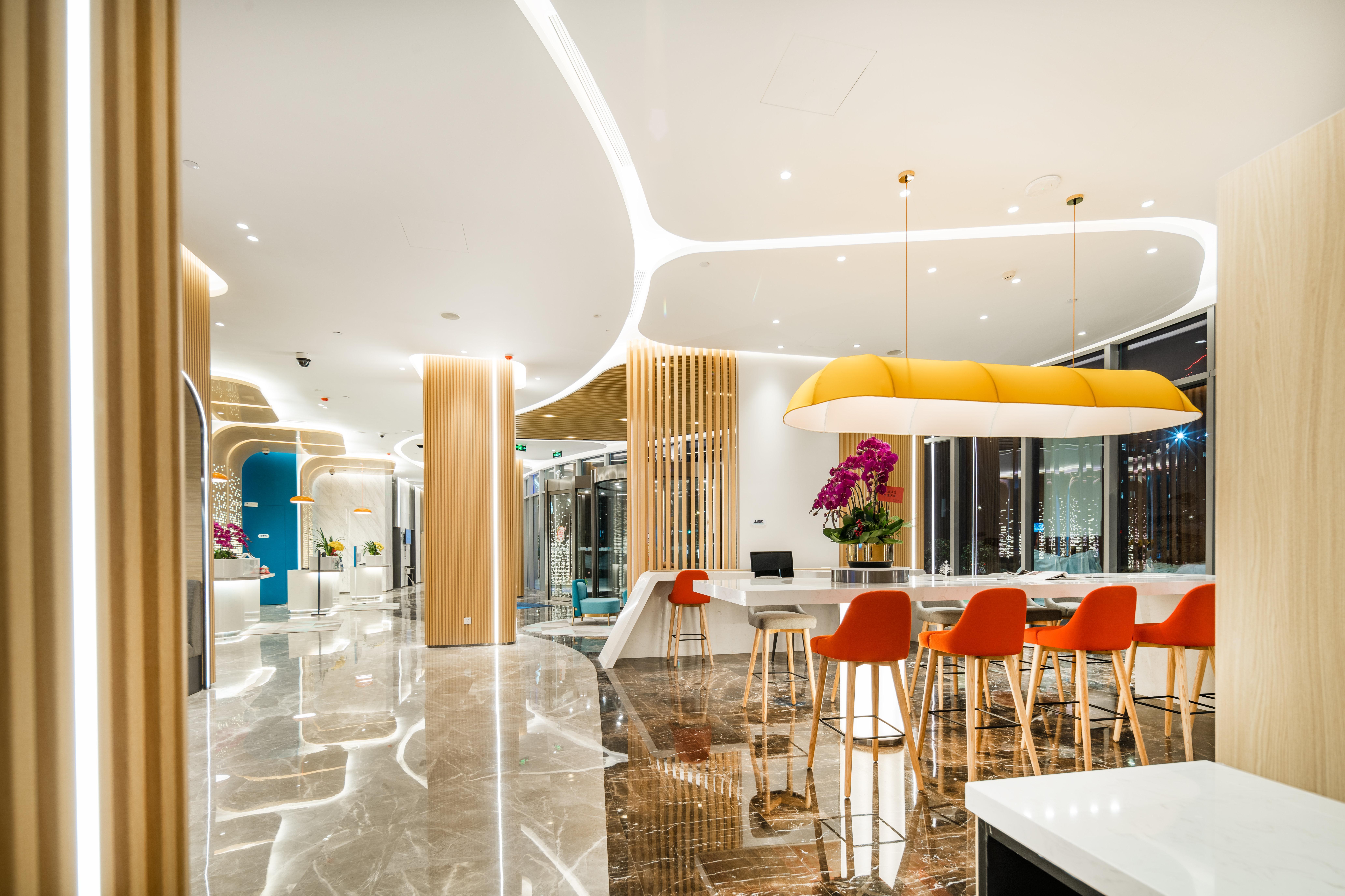 Holiday Inn Express Shanghai Pudong Zhangjiang, an IHG Hotel Bagian luar foto