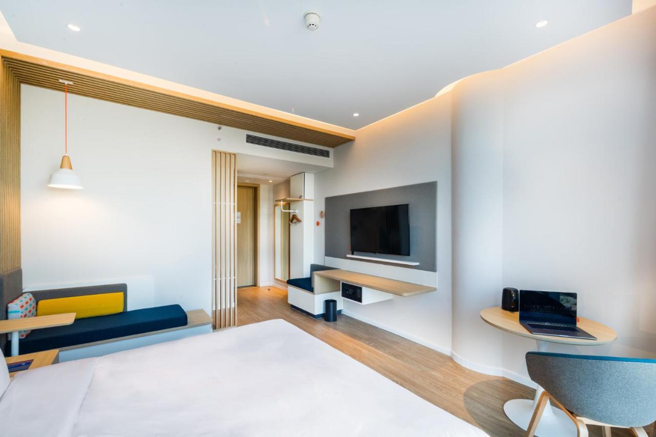 Holiday Inn Express Shanghai Pudong Zhangjiang, an IHG Hotel Bagian luar foto