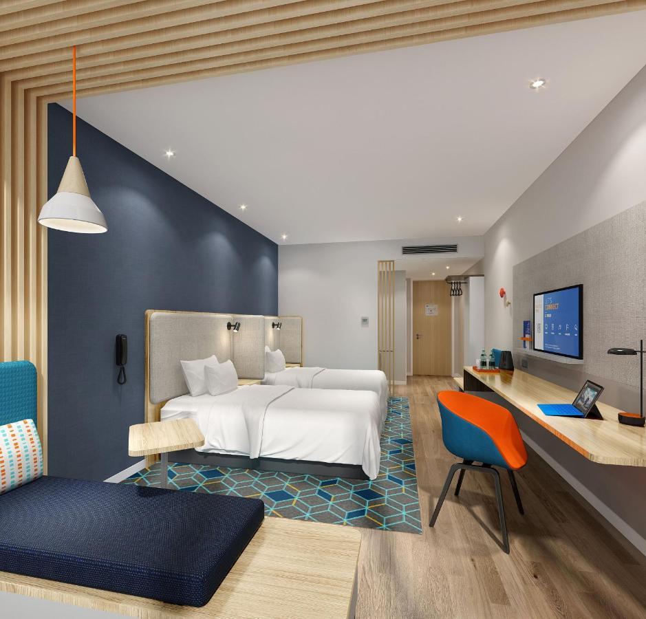 Holiday Inn Express Shanghai Pudong Zhangjiang, an IHG Hotel Bagian luar foto