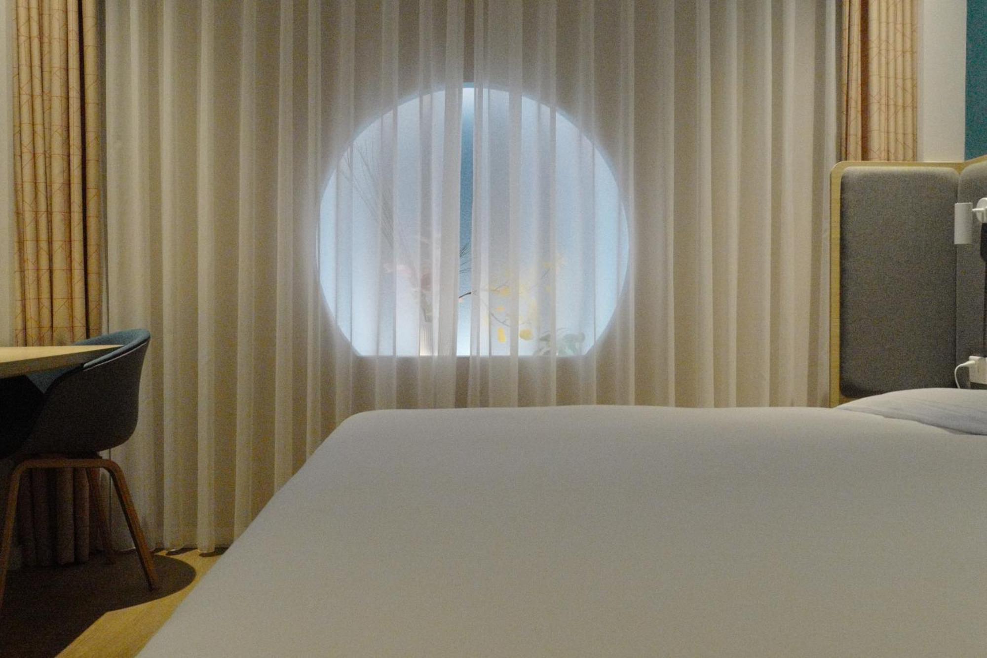 Holiday Inn Express Shanghai Pudong Zhangjiang, an IHG Hotel Bagian luar foto