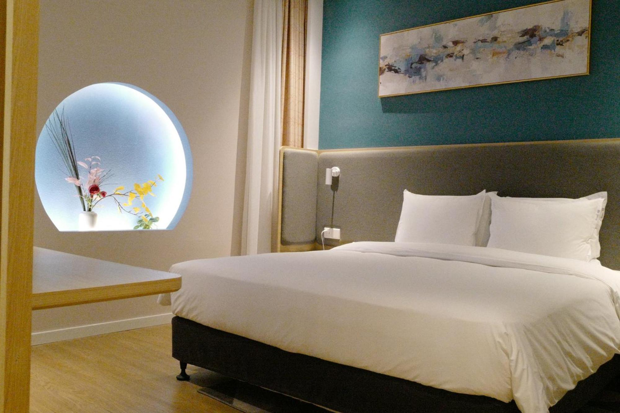 Holiday Inn Express Shanghai Pudong Zhangjiang, an IHG Hotel Bagian luar foto