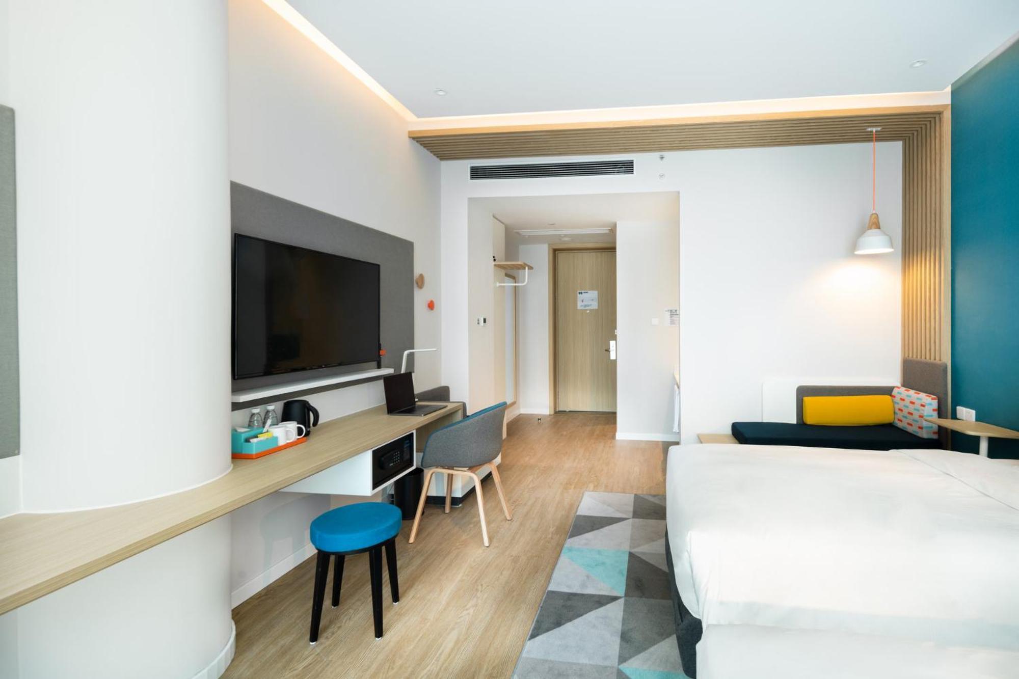 Holiday Inn Express Shanghai Pudong Zhangjiang, an IHG Hotel Bagian luar foto